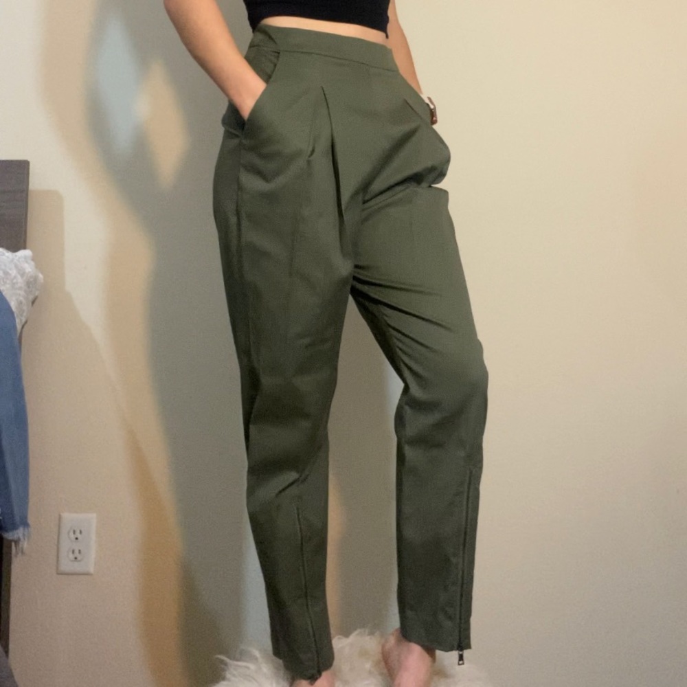 NWT BCBGMaxAzria Olive Pants XXS Bloomingdales